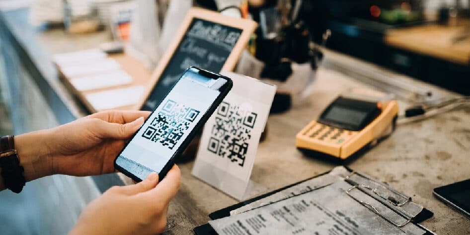 Challenges and Opportunities in Cashless Payment in Japan: Navigating the Digital Revolution 2025