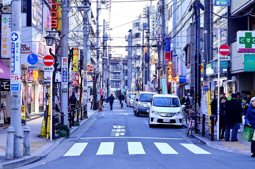 Can Foreigners buy REIT in Japan? A Helpful Guide on Japanese Real Estate Investment 2025
